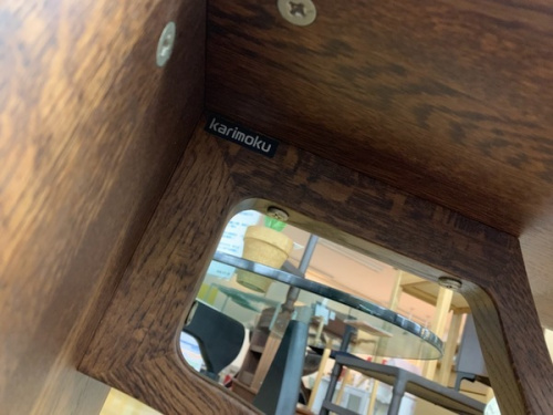 ｶﾘﾓｸ　ﾃｰﾌﾞﾙ　中古のﾄﾚﾌｧｸ　ｶﾘﾓｸ　中古