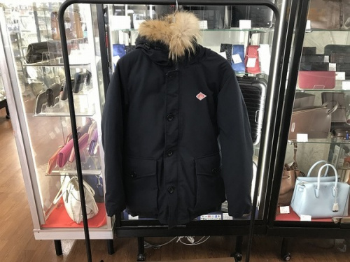 ジャケットのTHE NORTH FACE