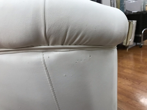 家具のソファ