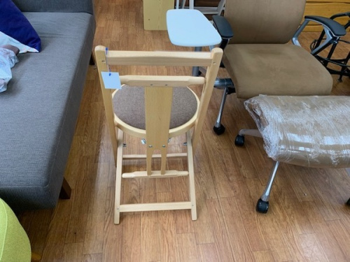 中古　家具の西新井店