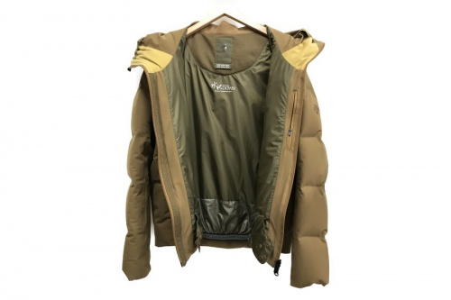 ダウンジャケットのDESCENTE　ALLTERRAIN(デサント　オルテライン）