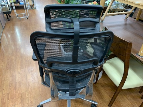 エルゴヒューマンの中古　家具　オフィス
