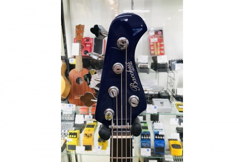 Bacchusの中古楽器屋