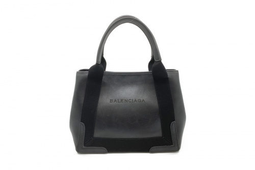ブランド・ラグジュアリーのBALENCIAGA　バレンシアガ