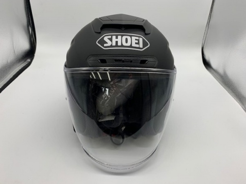 ヘルメットのSHOEI