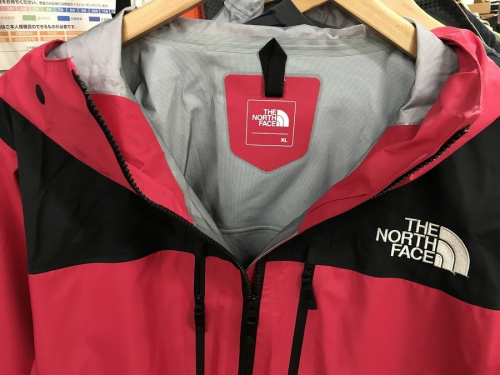 ジャケットのTHE NORTH FACE　ザノースフェイス