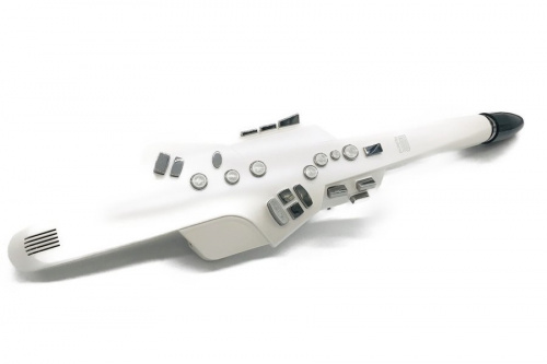 ROLANDのサックス