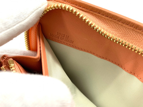 LOEWEのAMAZONA
