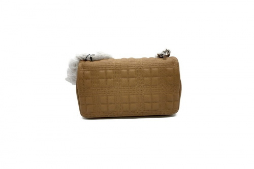 バッグのBURBERRY