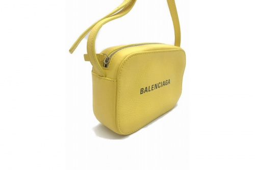 BALENCIAGAのバレンシアガ