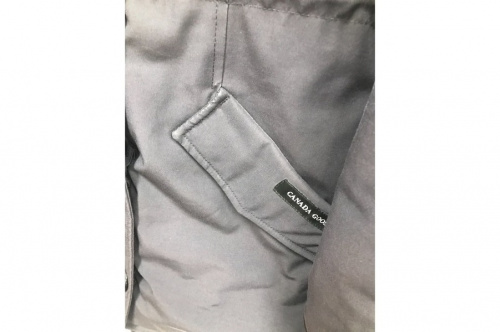 カナダグースの足立西新井店