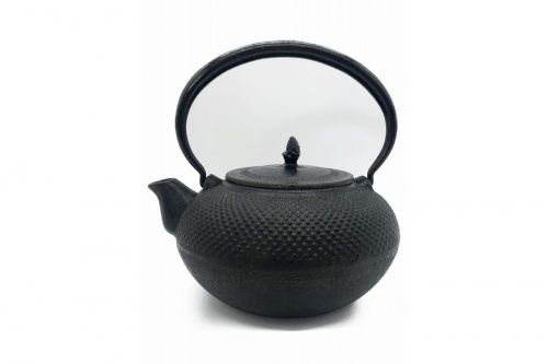 南部鉄器の鉄瓶