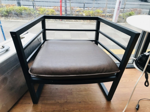 家具のソファ