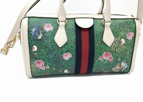 GUCCI ヒグチユウコ　コラボ限定ショッパー　2枚 ヒグチユウコ GUCCI 日本限定❣️ ショッパー 2組セット 両面猫