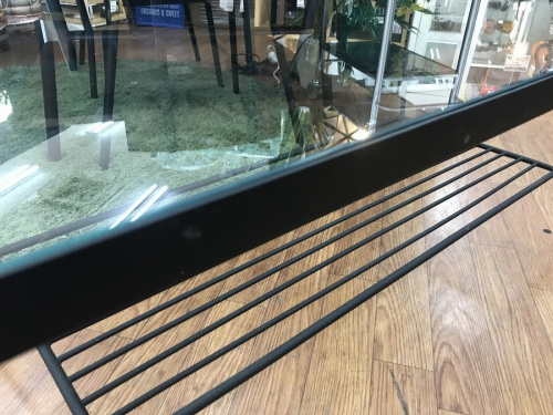 フロアスタンドの照明