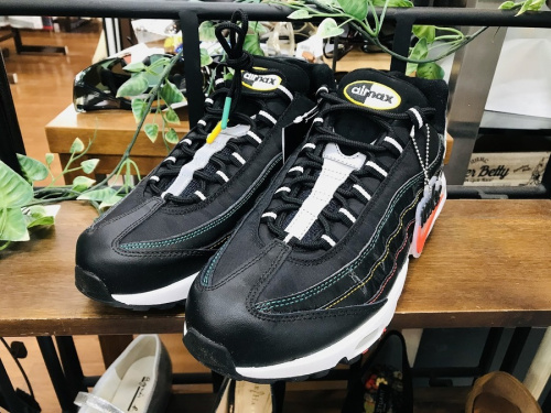 メンズファッションのシューズ
