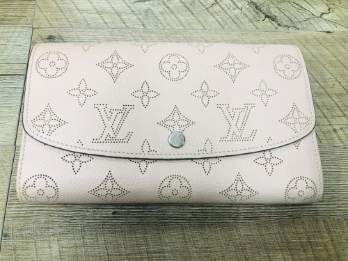 LOUIS VUITTONのトレファク足立西新井