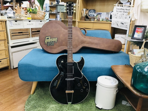 ギターの中古楽器屋