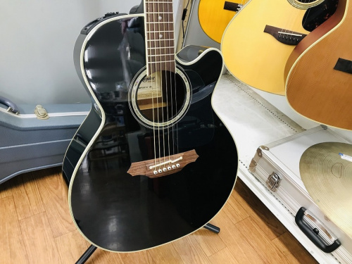 ギターの中古楽器屋