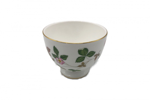 WEDGWOODの中古食器 西新井