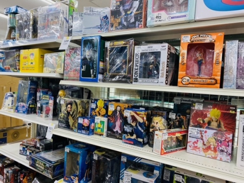 おもちゃのトミカ