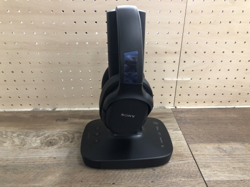 SONYのワイヤレスヘッドフォン
