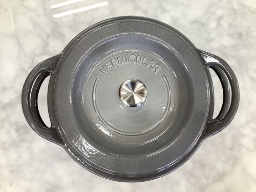 ブランド食器　中古のVERMICULAR　バーミキュラ