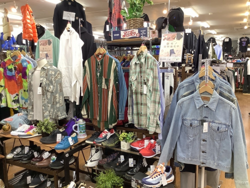 アウターの衣類　買取　西新井