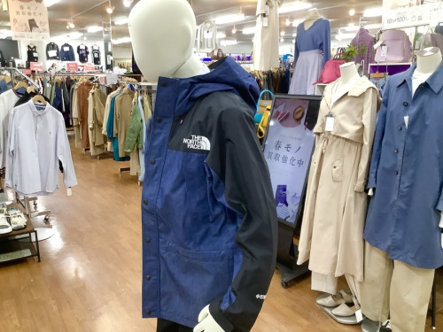 マウンテンライトのTHE NORTH FACE　中古買取