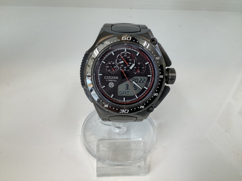 腕時計のCITIZEN×TOYOTA86