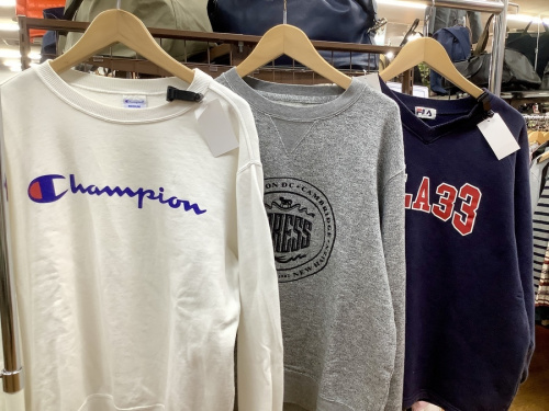 niko and studio clipのトレファク買取週間