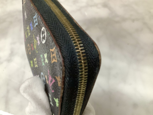 LOUIS　VUITTON　西新井