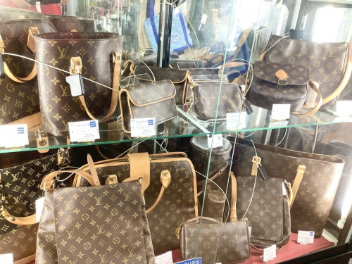 LOUIS VUITTON ルイヴィトン 中古 足立区西新井 買取のラグジュアリーブランド 西新井