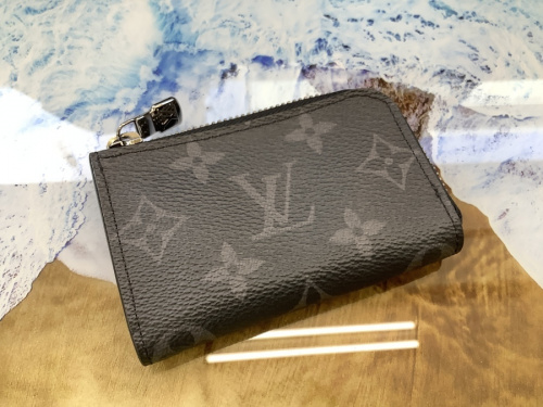 ブランド・ラグジュアリーの西新井　ブランド