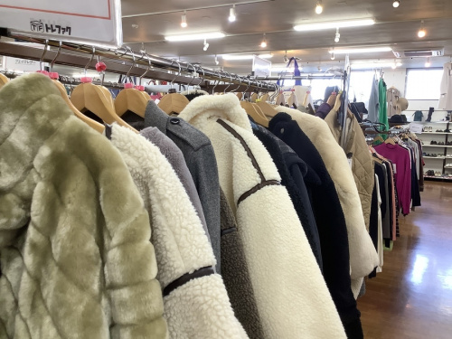 ブランド　中古　足　PRADA プラダ　西新井立区西新井　買取の西新井　ブランド古着