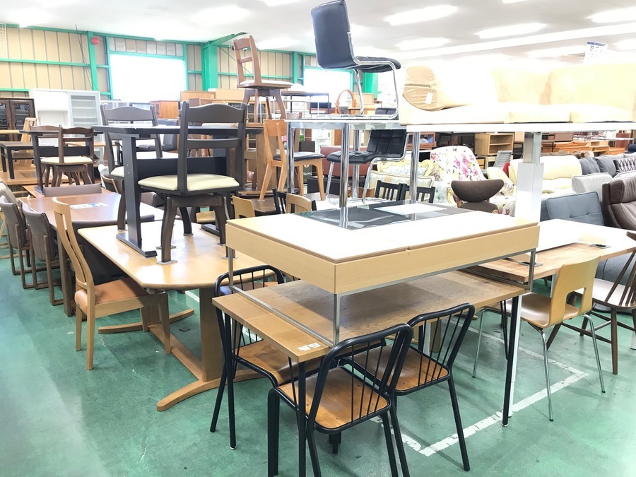 ご来店お持ち帰り出来る方限定！ソファダイニング４点セット【トレジャーファクトリー吉川店】 吉川店】家具・家電大量展示中！！ぜひ 吉川店2階へ！！｜2026年04月28