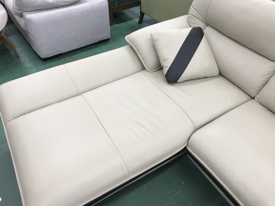 【トレファク熊谷駅前店】ニトリのカウチソファー ロゾ4のご紹介です！ 新入荷！ ニトリの牛革レザーカウチソファ ロゾ4のご紹介です！｜2022