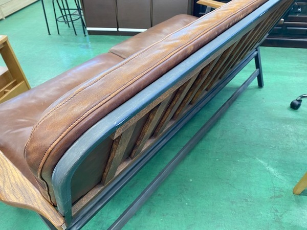 2人掛け・3人掛けソファ ACME Furniture GRAND VIEW SOFA ACME Furniture入荷！】革張り3人掛けソファー、GRAND VIEW(グランド