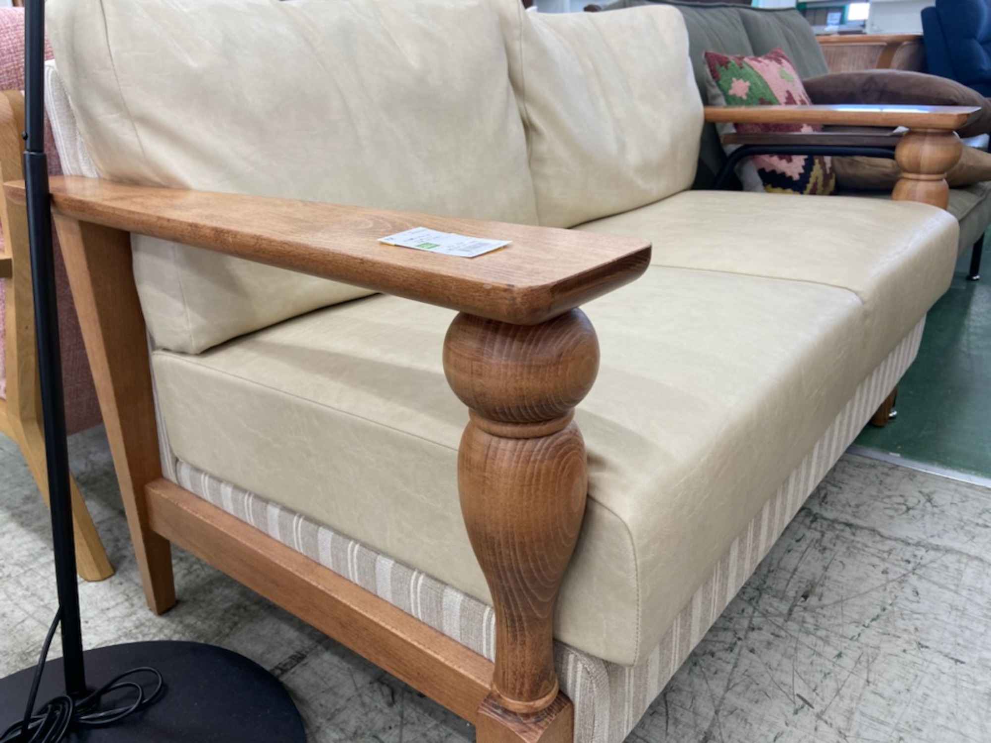 FLYMEe Parlor/フライミーパーラー】2人掛けソファーが買取入荷いたし