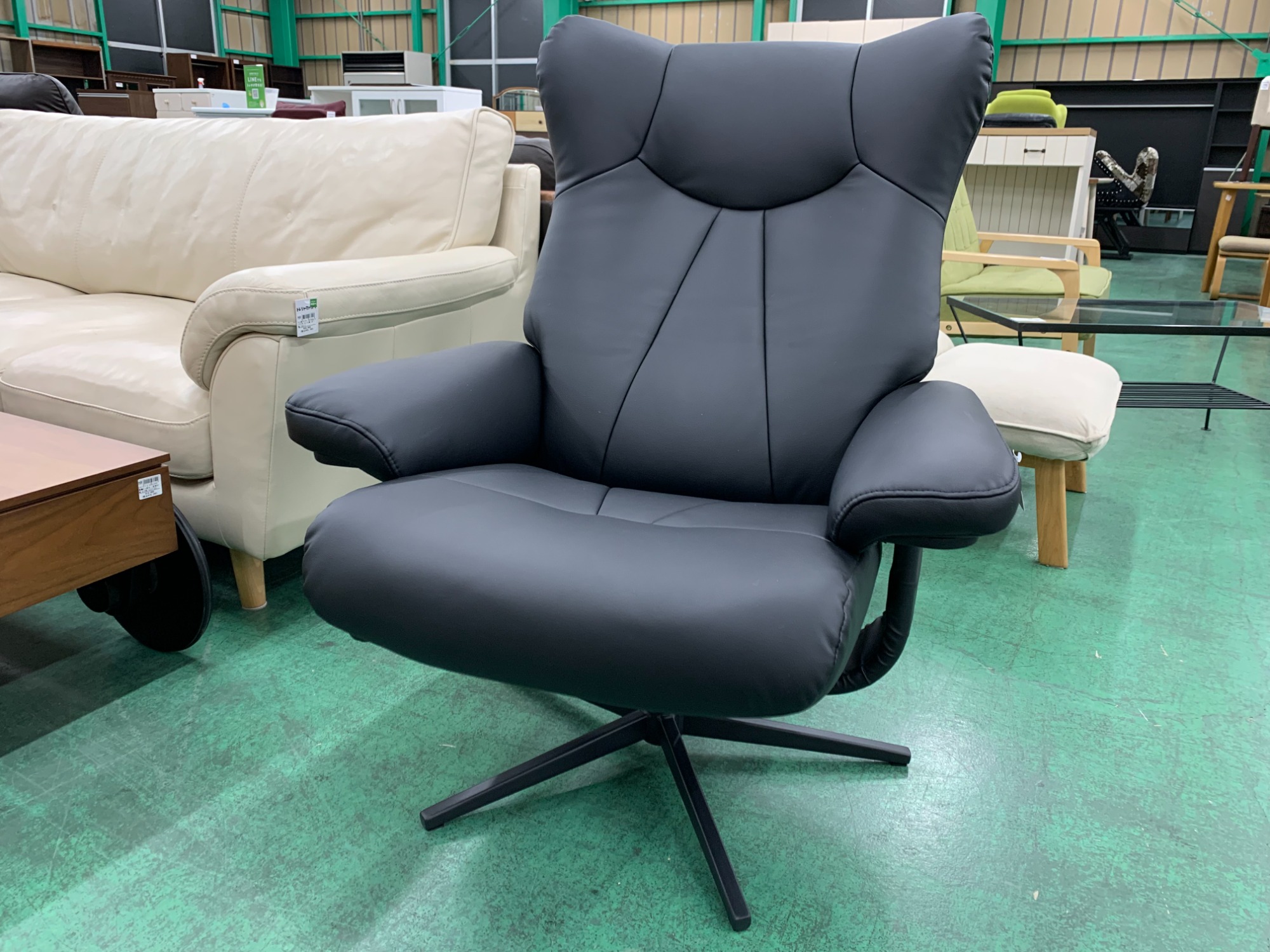 中古家具地域最大級！】 NITORI(ニトリ) パーソナルチェアのご紹介です
