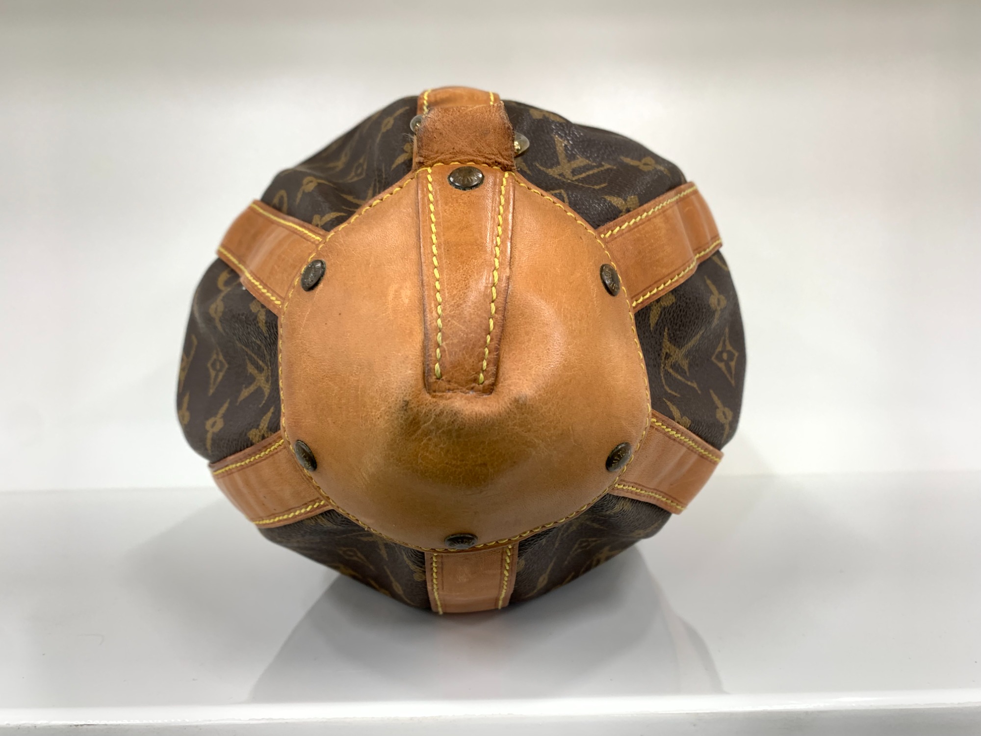 LOUIS VUITTON/ルイ・ヴィトン】フットボールショルダーバッグ LOUIS VUITTON/ルイ・ヴィトン】フットボールショルダーバッグ