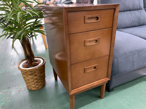 カリモク60/カリモクロクマル】3段チェスト(S36007MW)が買取入荷しま