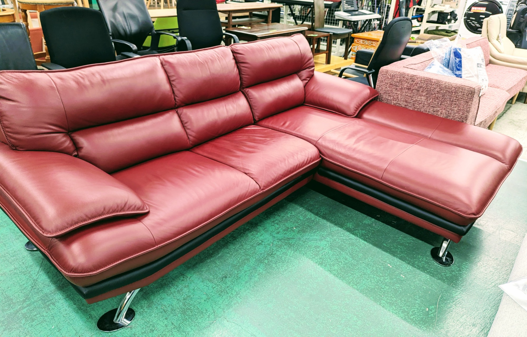 中古家具を買うならトレファク！ニトリ カウチソファーのご紹介です