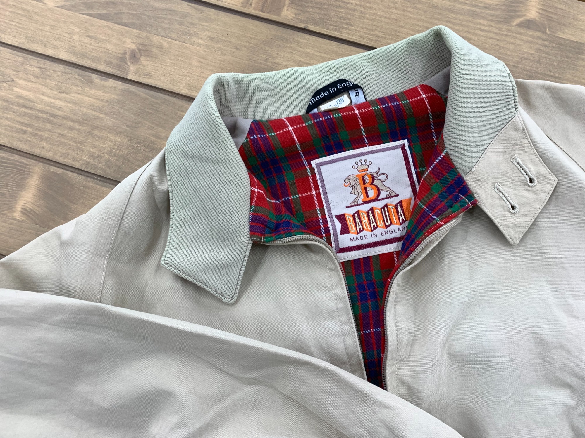古着コーナー展開中！】BARACUTA/バラクータ スイングトップ が