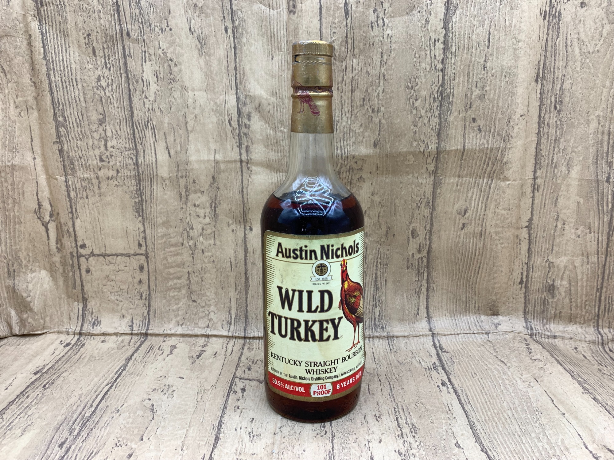 WILD TURKEY/ワイルドターキー】 バーボン 旧ラベル 8年 750ml