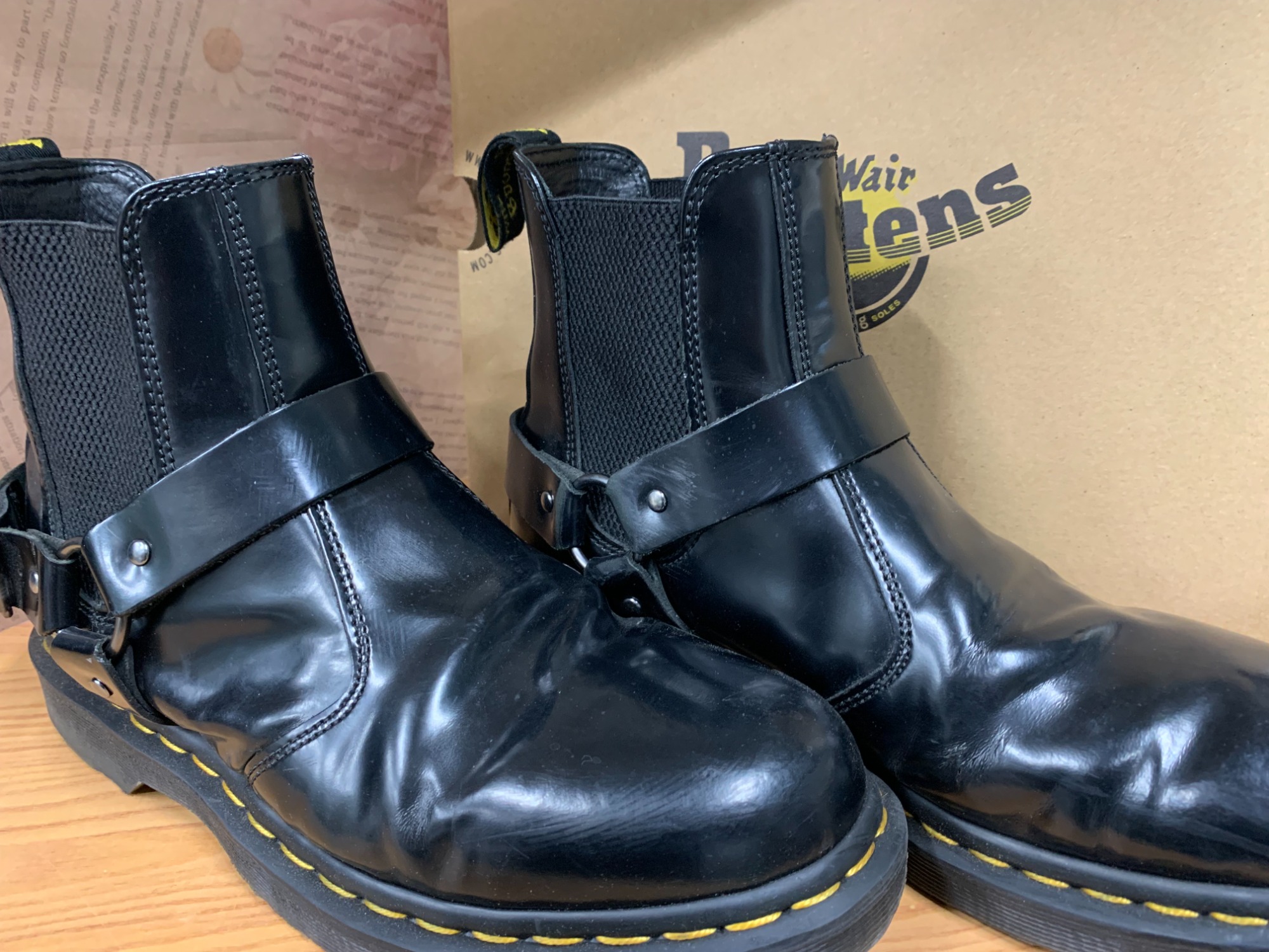 Dr.Martens/ドクターマーチン】サイドゴアブーツが買取入荷