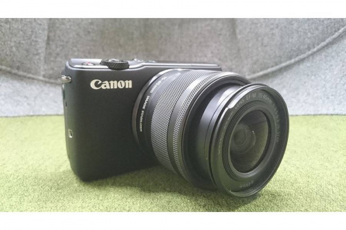 デジタルカメラのキャノン（Canon）