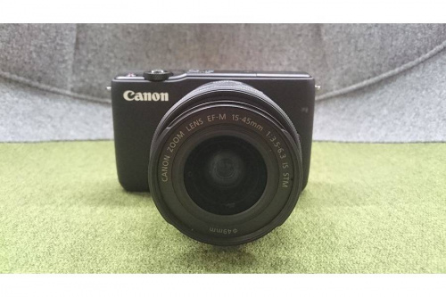 キャノン（Canon）の吉川