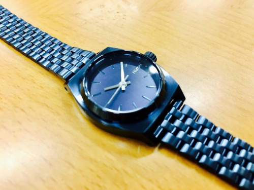 レディースファッションの腕時計