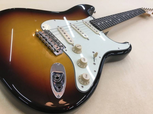 楽器・ホビー雑貨のギター